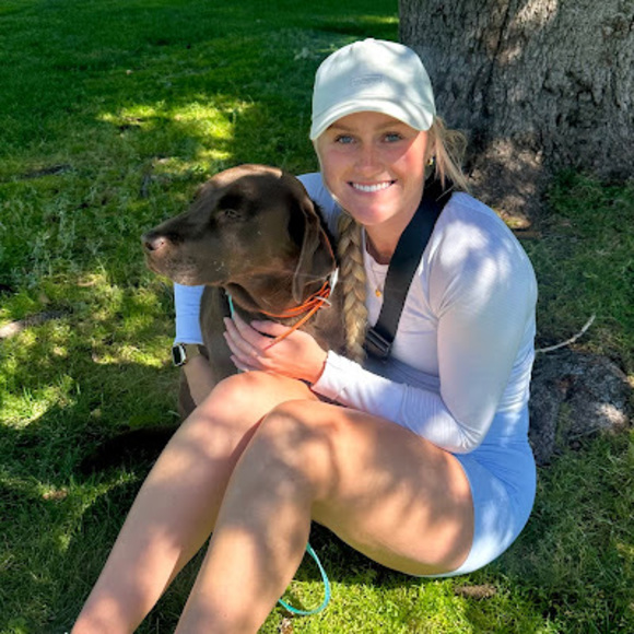 Meet your Posher, Loren - Picture 1 of 1